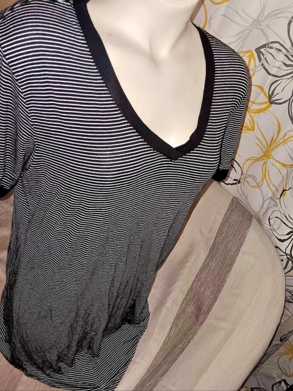 Another love Striped V-Neck Top in Black & White Large Like New